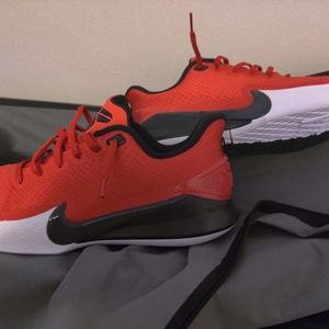 Nike mamba focus
